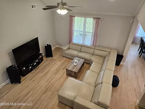 Living - 7175 E Harrier Dr, Olive Branch, MS 38654 photo 1 of 1