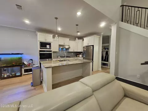 Kitchen - 7175 E Harrier Dr, Olive Branch, MS 38654 photo 1 of 3