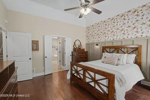 Bedroom - 927 Shadow View Dr, Hernando, MS 38632 photo 1 of 4