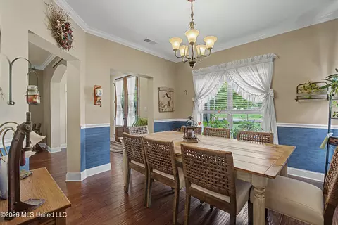Dining - 927 Shadow View Dr, Hernando, MS 38632 photo 2 of 2