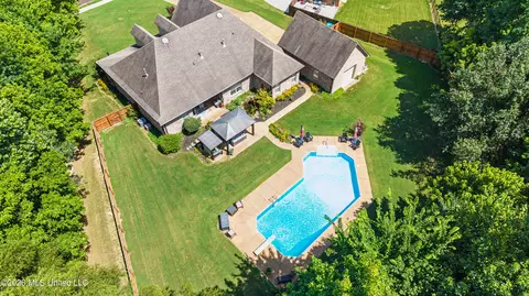 View/Area - 927 Shadow View Dr, Hernando, MS 38632 photo 1 of 4