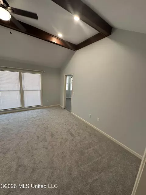 Living - 1528 Tracewood Dr, Jackson, MS 39211 photo 2 of 2