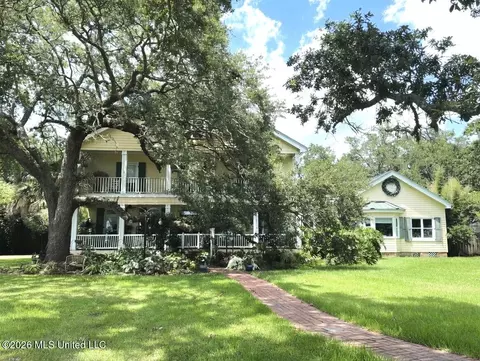3117 Beach Blvd, Pascagoula, MS 39567