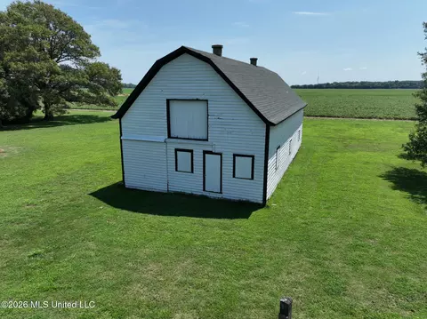 Other - 300 East Ave, Lula, MS 38644 photo 5 of 16
