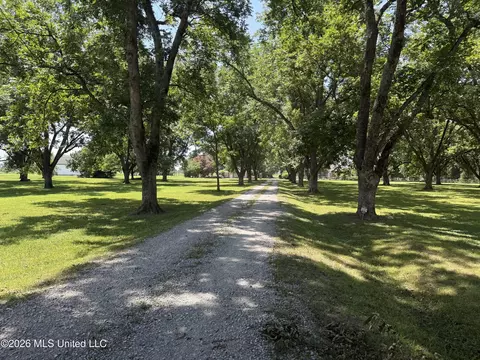 Other - 300 East Ave, Lula, MS 38644 photo 9 of 16