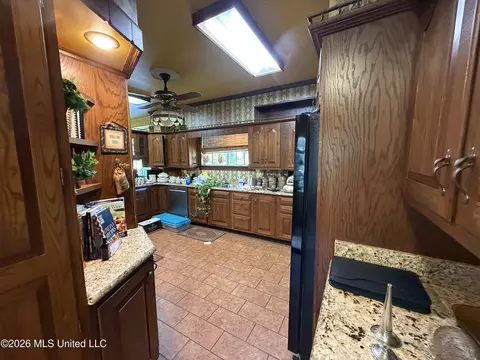 Kitchen - 300 East Ave, Lula, MS 38644 photo 3 of 3