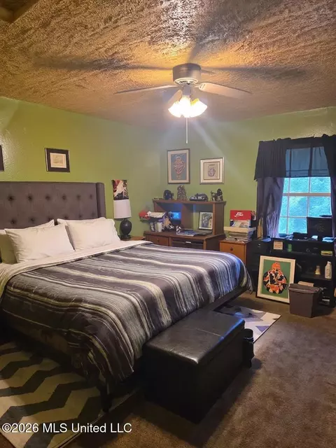 2633 Glenn St, Jackson, MS 39204 photo 5
