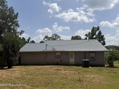 Exterior - 7 Greer Rd, Natchez, MS 39120 photo 1 of 2