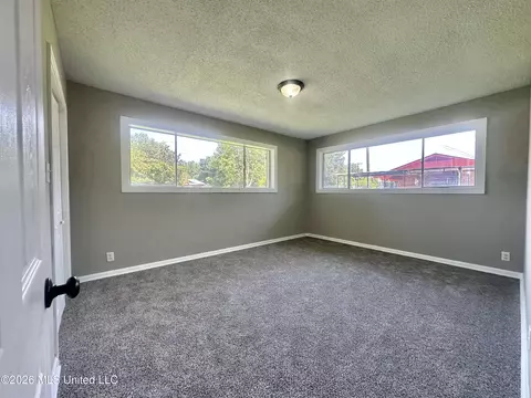 Bedroom - 237 W Central Ave, Coldwater, MS 38618 photo 1 of 3