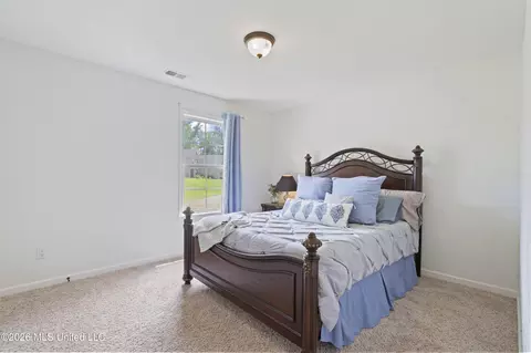 Bedroom - 1711 Carlee Dr, Hernando, MS 38632 photo 3 of 5