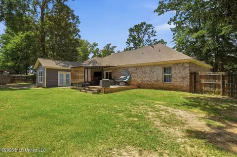 Exterior - 161 Mandarin Dr, Brandon, MS 39047 photo 8 of 8