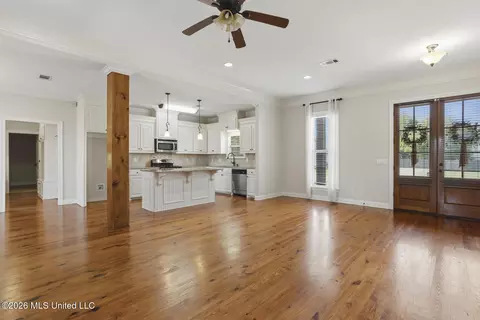 Entry Way - 276 Rockbridge Dr, Madison, MS 39110 photo 3 of 4