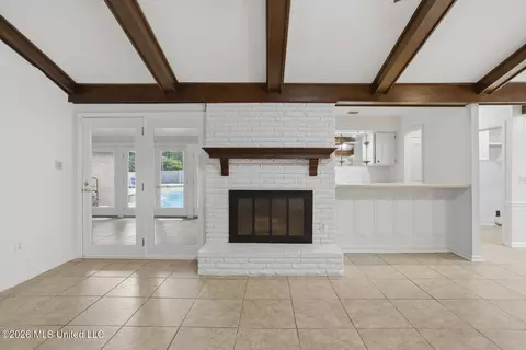 Living - 5315 Red Fox Rd, Jackson, MS 39211 photo 4 of 6