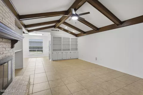 Living - 5315 Red Fox Rd, Jackson, MS 39211 photo 3 of 6