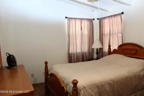 Bedroom - 25305 Turps Dr, Lucedale, MS 39452 photo 1 of 3
