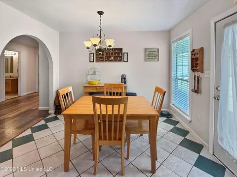 Dining - 3506 Jerry Davis Rd, Moss Point, MS 39562 photo 1 of 1