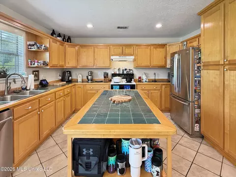 Kitchen - 3506 Jerry Davis Rd, Moss Point, MS 39562 photo 2 of 4