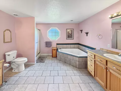 Bath - 3506 Jerry Davis Rd, Moss Point, MS 39562 photo 1 of 3