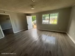 Living - 171 Road 199, Tupelo, MS 38801 photo 1 of 8