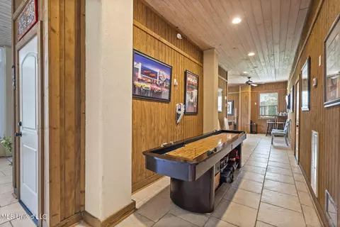 Entry Way - 1332 Poki Pl, Diamondhead, MS 39525 photo 7 of 8