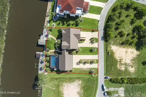 View/Area - 1332 Poki Pl, Diamondhead, MS 39525 photo 5 of 6