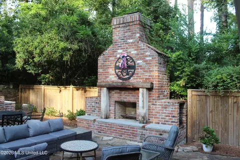 Other - 415 Perkins Dr, Brookhaven, MS 39601 photo 5 of 14