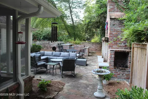 Exterior - 415 Perkins Dr, Brookhaven, MS 39601 photo 14 of 23
