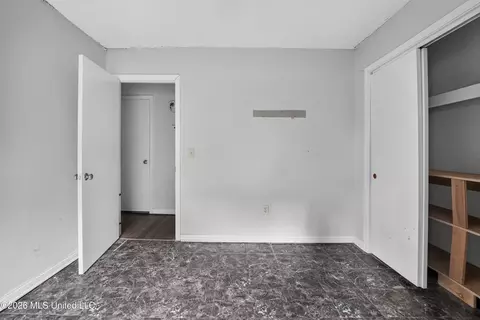 Bedroom - 406 Shenandoah Rd, Brandon, MS 39047 photo 1 of 3