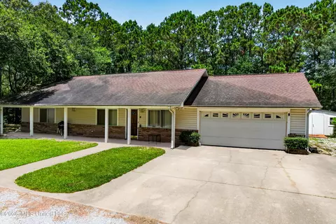 13559 Edwin Ladner Rd, Pass Christian, MS 39571