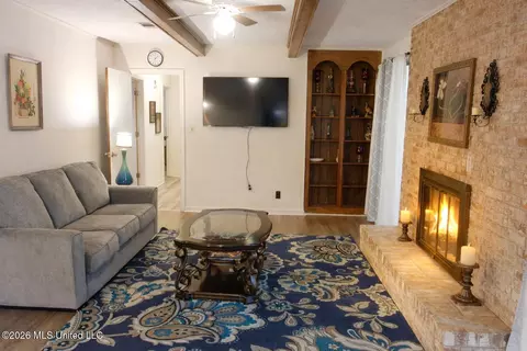 Living - 3407 Dundee Ln, Jackson, MS 39212 photo 1 of 1