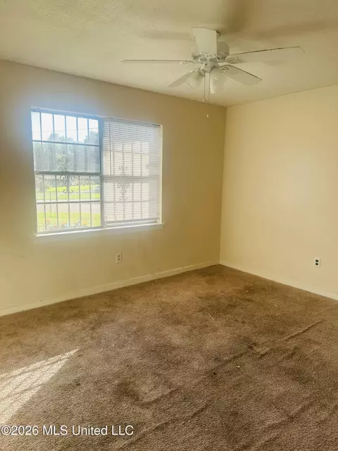 Other - 508 Queen Park Cir, Jackson, MS 39209 photo 5 of 13