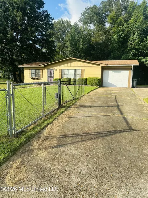 Other - 508 Queen Park Cir, Jackson, MS 39209 photo 3 of 13