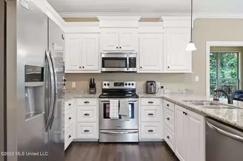Kitchen - 13 Sienna Ln, Sumrall, MS 39482 photo 3 of 3