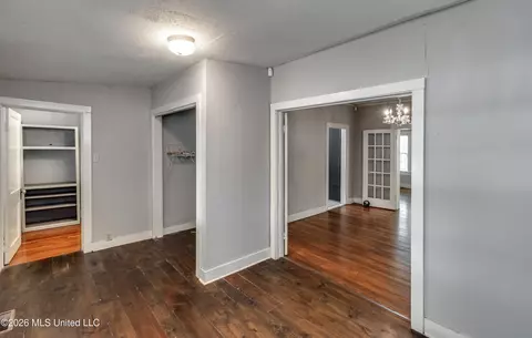 Entry Way - 3515 Galloway Ave, Jackson, MS 39216 photo 6 of 7