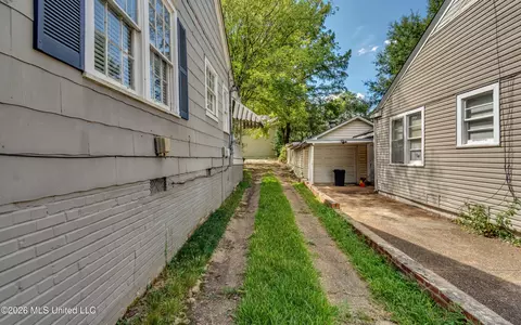 Exterior - 3515 Galloway Ave, Jackson, MS 39216 photo 7 of 10