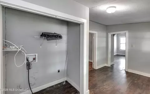 Entry Way - 3515 Galloway Ave, Jackson, MS 39216 photo 7 of 7