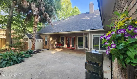 Exterior - 113 Kenbridge Ln, Madison, MS 39110 photo 2 of 11