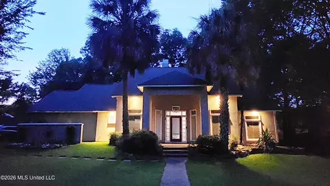 Exterior - 113 Kenbridge Ln, Madison, MS 39110 photo 6 of 11