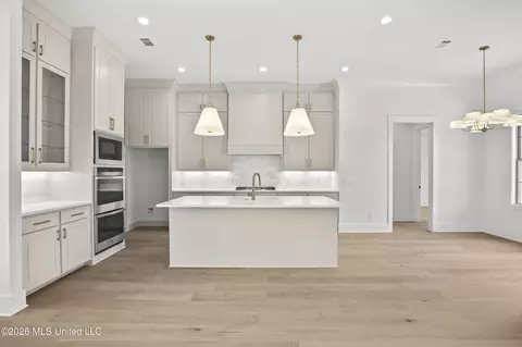 Kitchen - 507 Friars Cv, Madison, MS 39110 photo 1 of 2