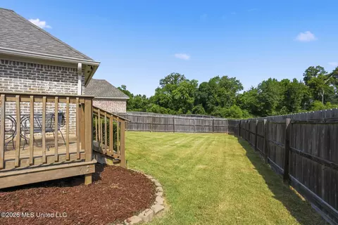 Exterior - 283 Buttonwood Ln, Canton, MS 39046 photo 9 of 10