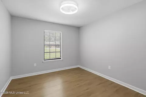 Bedroom - 543 Bradford Dr, Brandon, MS 39047 photo 1 of 2