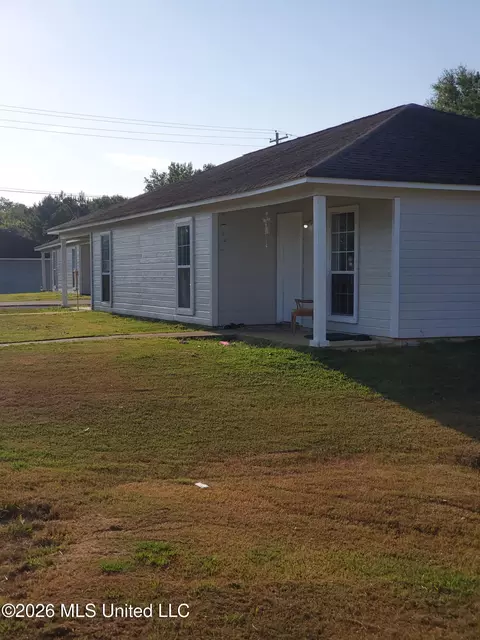 Other - 101 W 10th St, Verona, MS 38879 photo 1 of 6