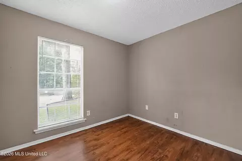 Bedroom - 6558 Van Buren Rd, Jackson, MS 39213 photo 8 of 12