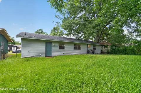 Exterior - 6558 Van Buren Rd, Jackson, MS 39213 photo 5 of 5