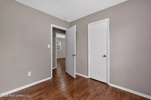 Bedroom - 6558 Van Buren Rd, Jackson, MS 39213 photo 3 of 12