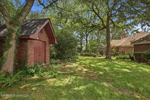 Exterior - 31 Avery Cir, Jackson, MS 39211 photo 11 of 14