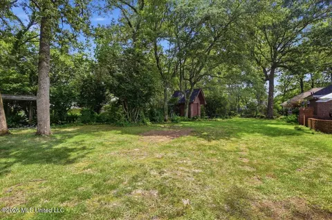 Exterior - 31 Avery Cir, Jackson, MS 39211 photo 14 of 14