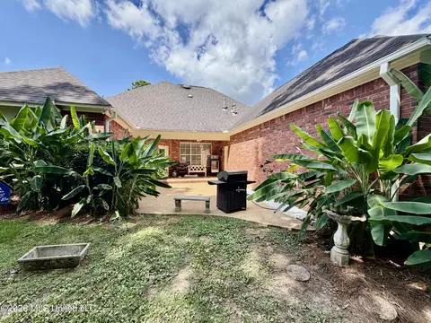 Exterior - 100 Trace Ridge Dr, Clinton, MS 39056 photo 9 of 19