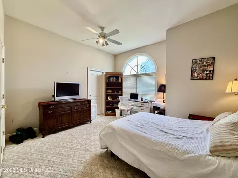Bedroom - 100 Trace Ridge Dr, Clinton, MS 39056 photo 2 of 9