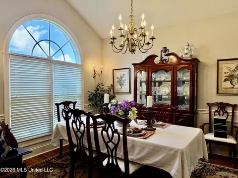 Dining - 100 Trace Ridge Dr, Clinton, MS 39056 photo 4 of 7